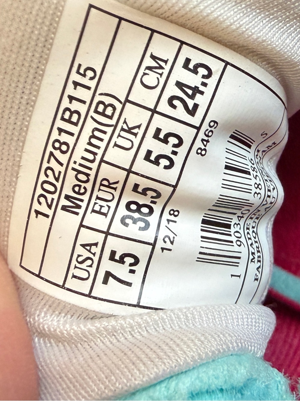 Brooks Glycerin Women’s Athletic Shoes — 7 1/2 - Picture 4 of 10